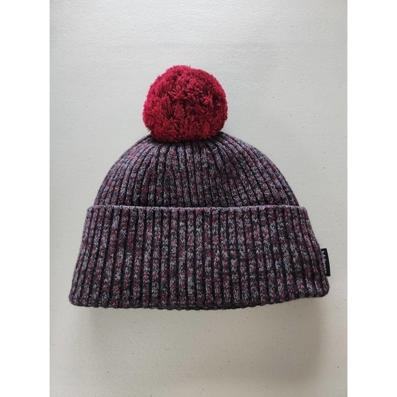 NWT Lululemon Textured Fleece Lined Knit Pom Pom Beanie Cassis/Black - Picture 2 of 11